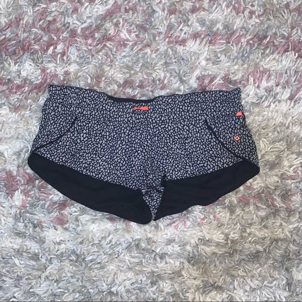 Lululemon reversible shorts